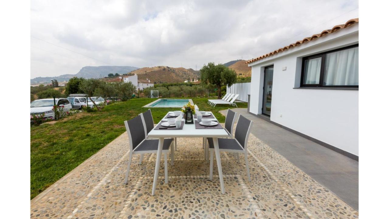 Paredones II Casa Rural Caminito Del Rey 알로라 외부 사진
